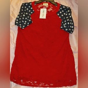COTTEN BELLES BOUTIQUE BIBI RED WHITE AND BLUE LACE BLOUSE SIZE SMALL